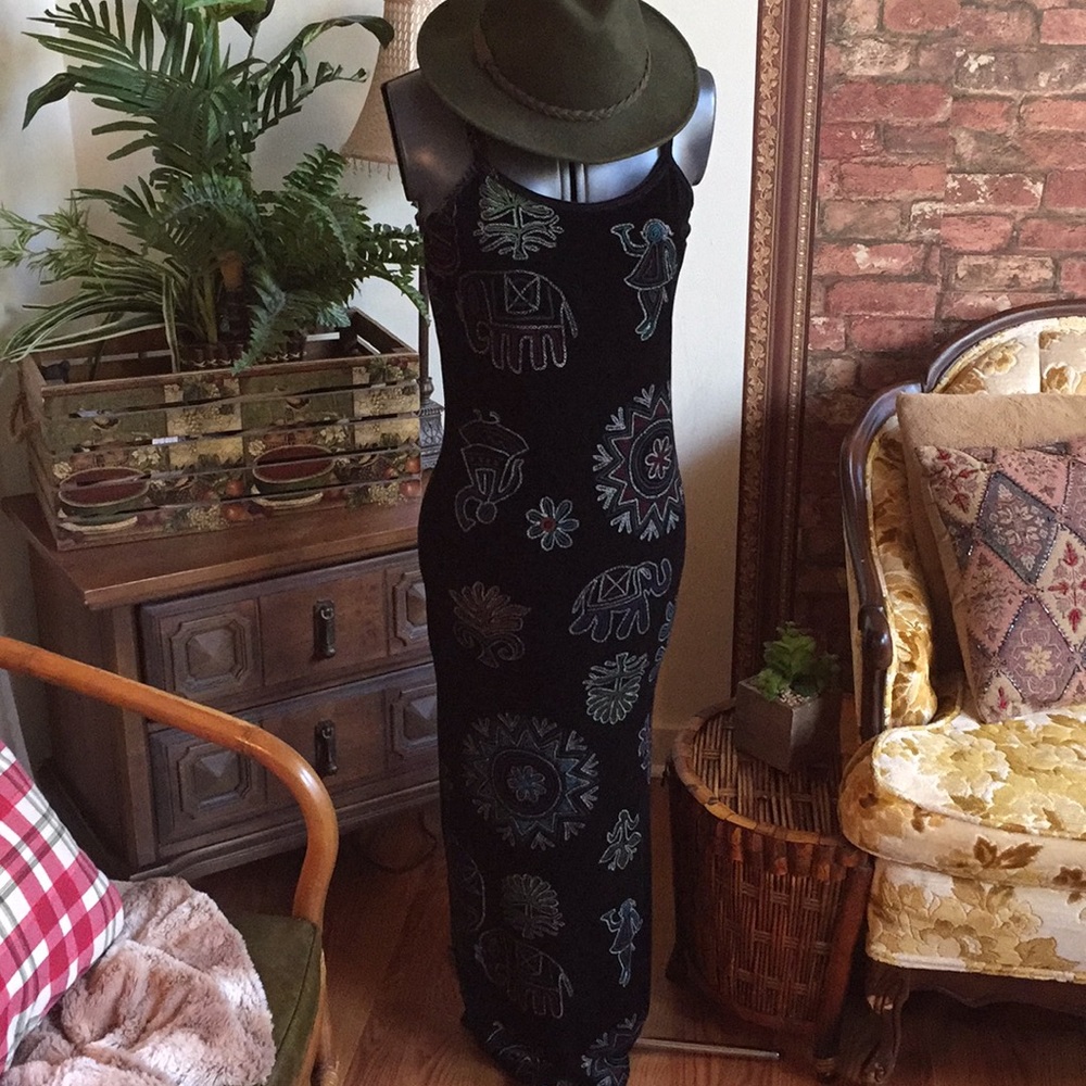 Gorgeous vintage dress